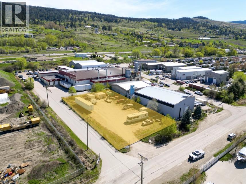 8141 Highland Road, Vernon, British Columbia V1B 3W6 - Photo 2 - 10386036