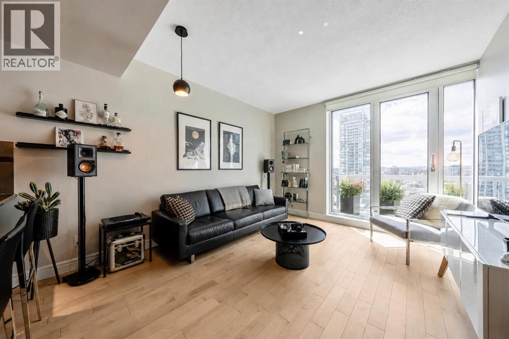 1806, 817 15 Avenue SW, Calgary, Alberta  T2R 0H8 - Photo 11 - A2309809