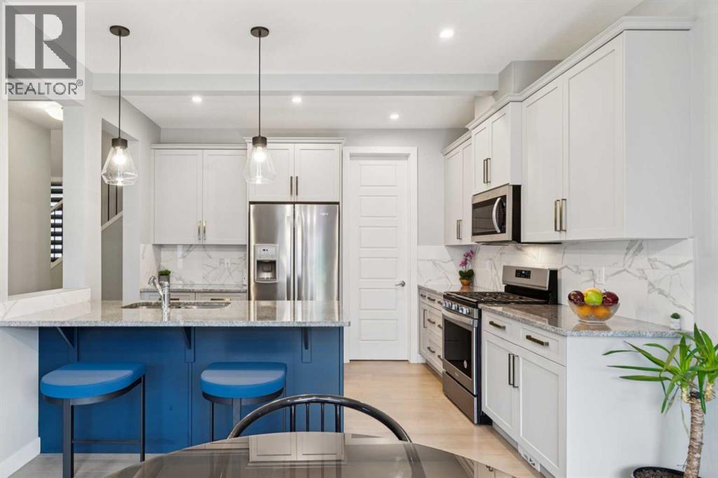 313 Marina Key, Chestermere, Alberta  T1X 1Y6 - Photo 4 - A2312950