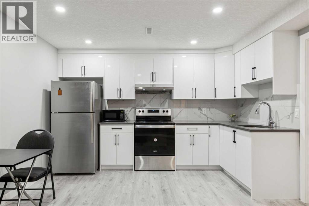 313 Marina Key, Chestermere, Alberta  T1X 1Y6 - Photo 34 - A2312950