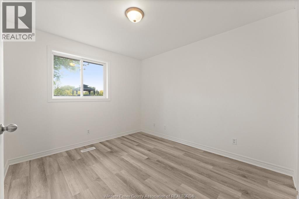 551 Railway, Lakeshore, Ontario N0R 1A0 - Photo 16 - 26011741