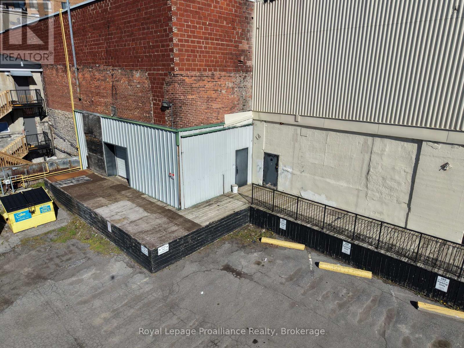 360 Pinnacle Street, Belleville, Ontario  K8N 3B4 - Photo 6 - X12239924