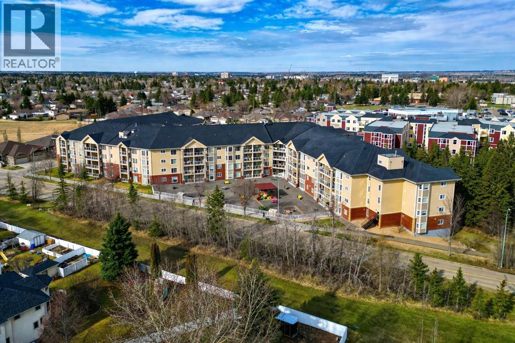 316, 6 Michener Boulevard, Red Deer, Alberta  T4P 0K5 - Photo 2 - A2307116