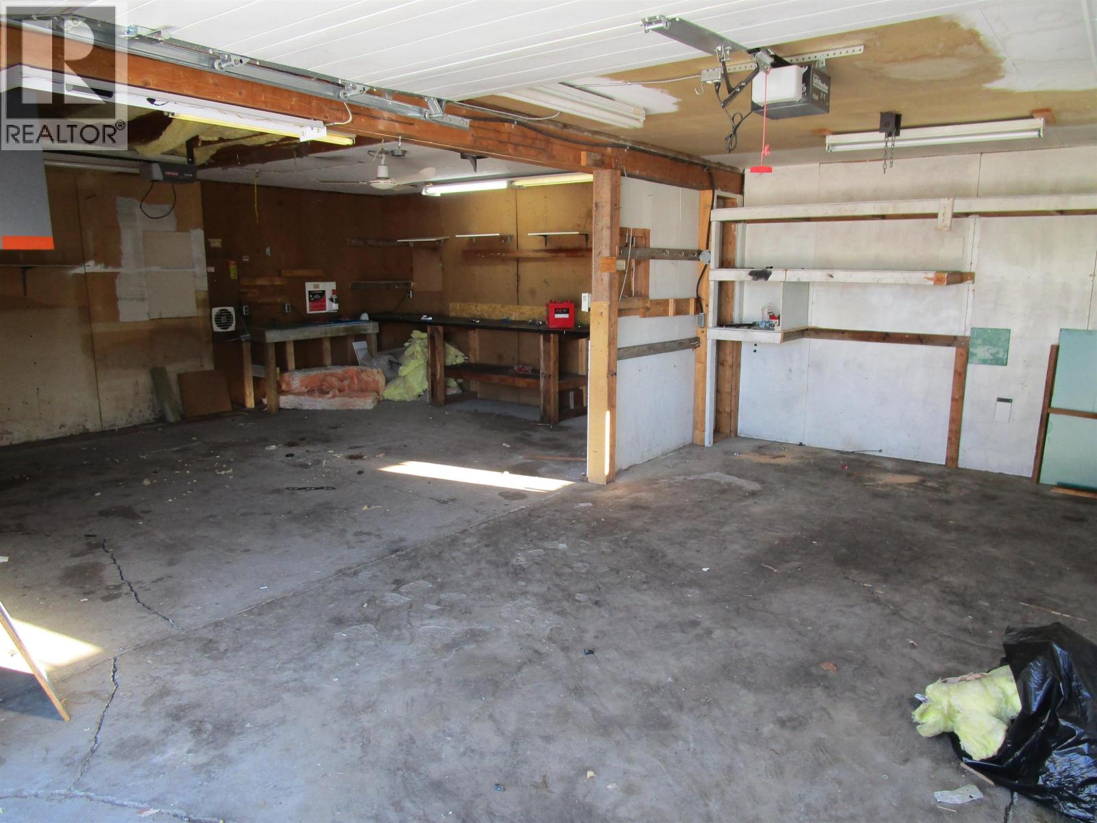 5982 Horse Lake Road, 100 Mile House, British Columbia  V0K 2E3 - Photo 12 - R3081516