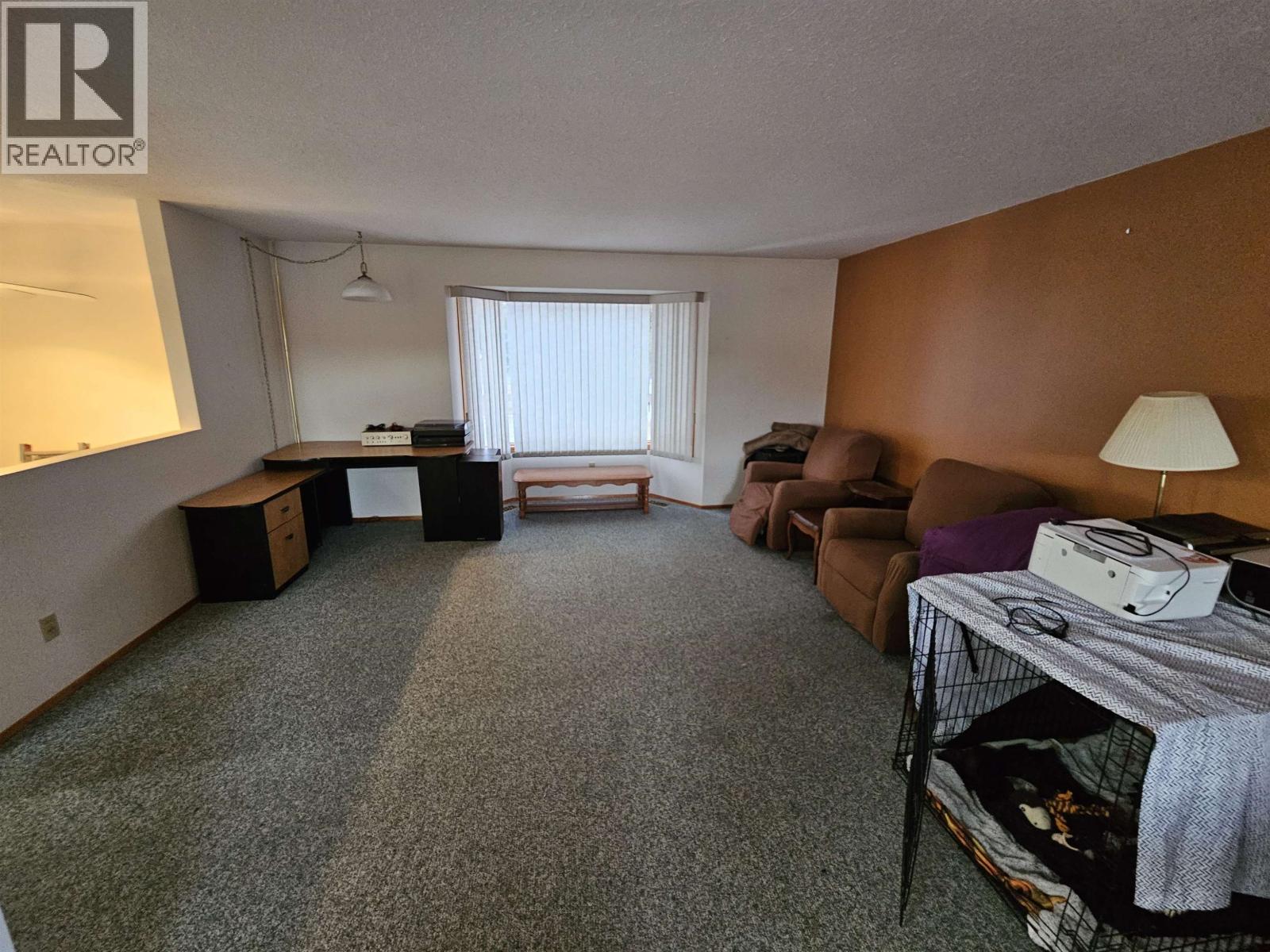 5982 Horse Lake Road, 100 Mile House, British Columbia  V0K 2E3 - Photo 2 - R3081516