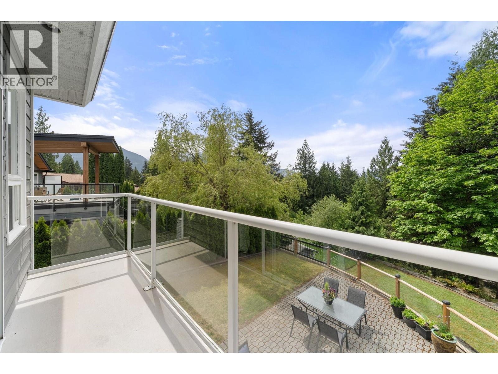 1070 Glacier View Drive, Squamish, British Columbia  V0N 3G0 - Photo 28 - R3122174