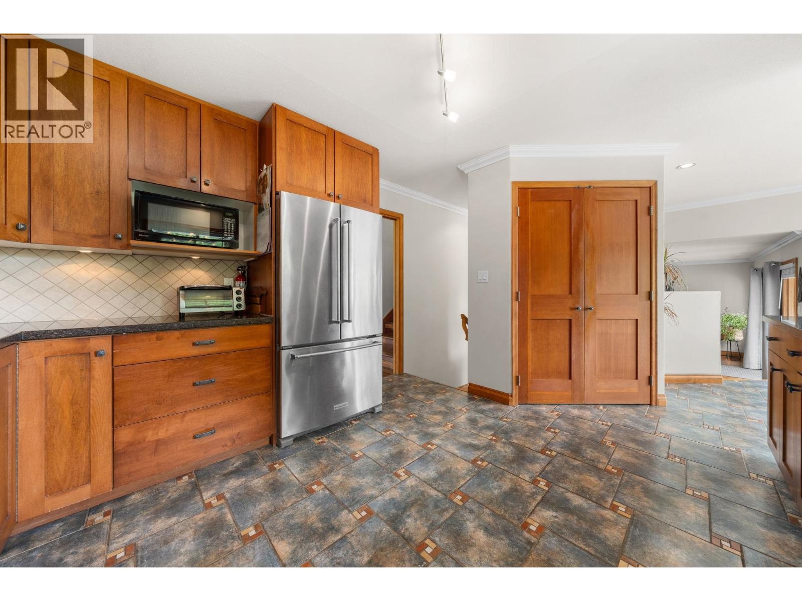1070 Glacier View Drive, Squamish, British Columbia  V0N 3G0 - Photo 16 - R3122174
