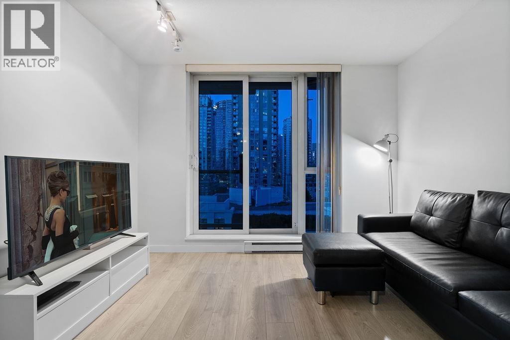 1103 1010 Richards Street, Vancouver, British Columbia  V6B 1G2 - Photo 1 - R3125615