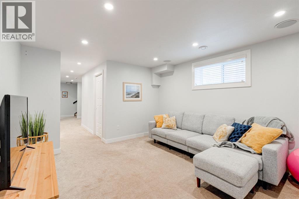 3529 3 Avenue SW, Calgary, Alberta  T3C 0A7 - Photo 37 - A2305195