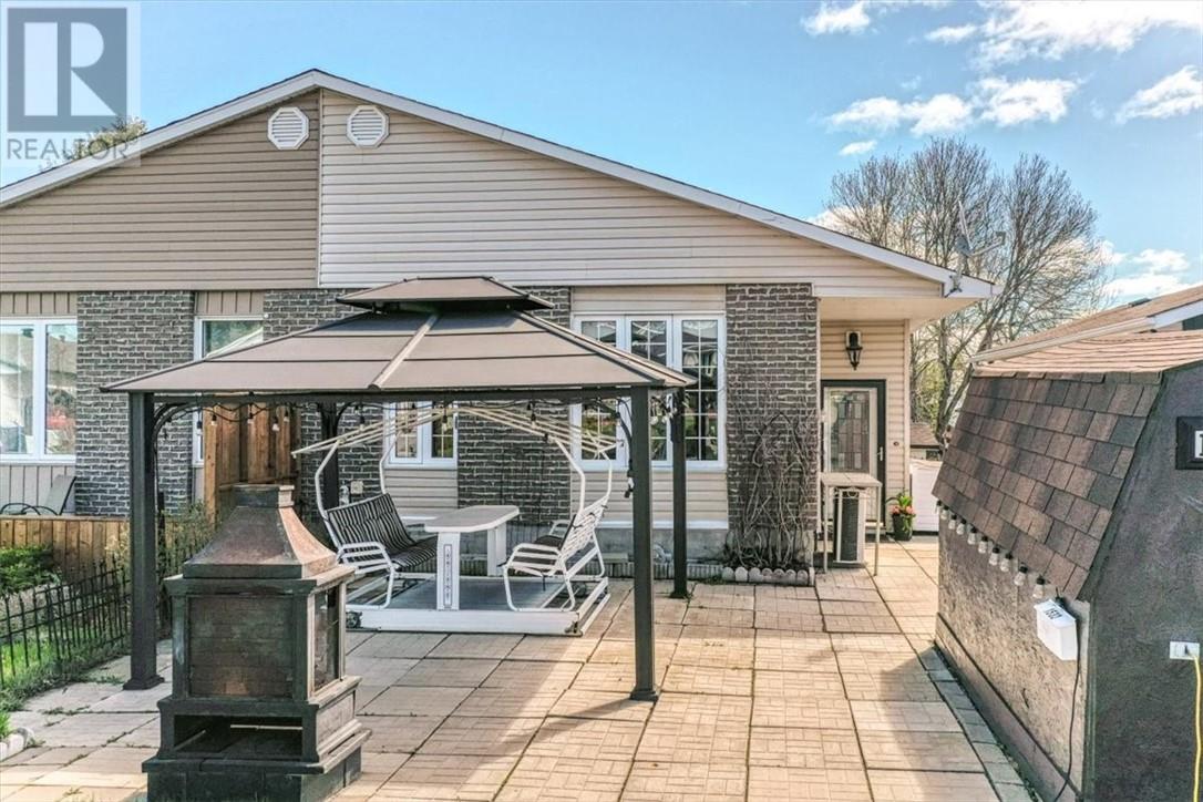 1532 Yarmouth, Sudbury, Ontario  P3A 5A6 - Photo 2 - 2127934