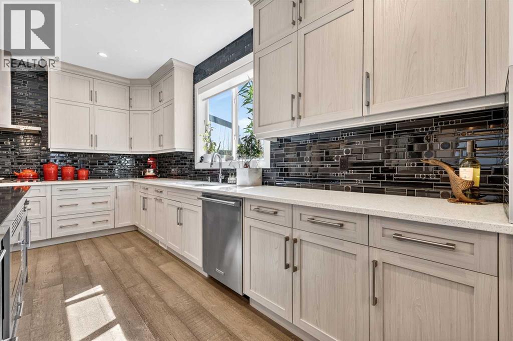 329 Kinniburgh Cove, Chestermere, Alberta  T1X 0Y7 - Photo 14 - A2309703