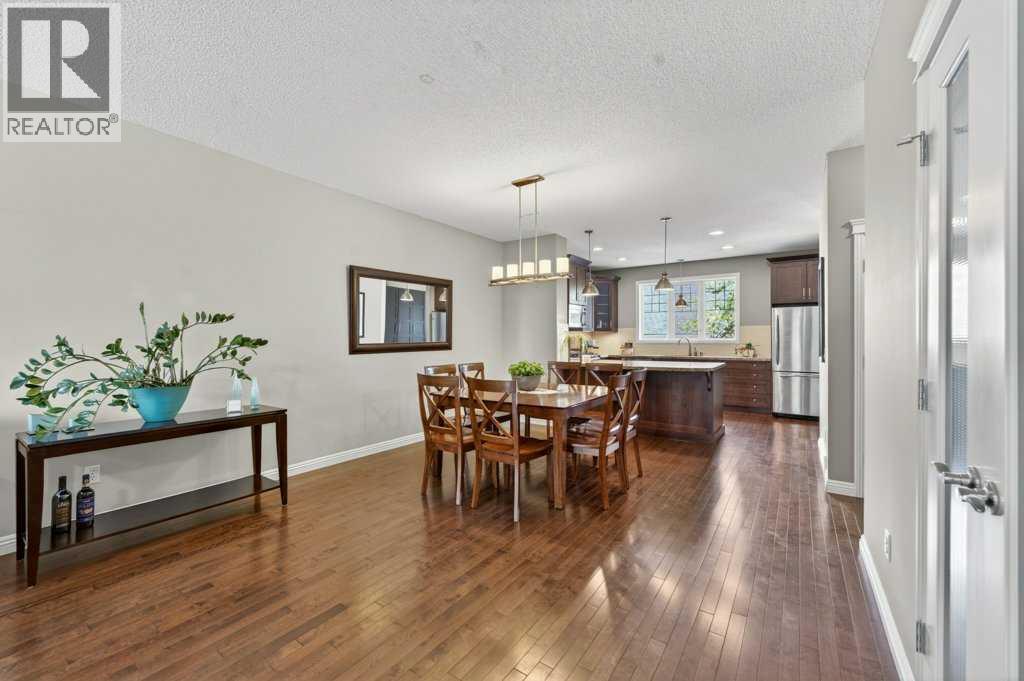 44 Mike Ralph Way SW, Calgary, Alberta  T3E 0H8 - Photo 6 - A2311472