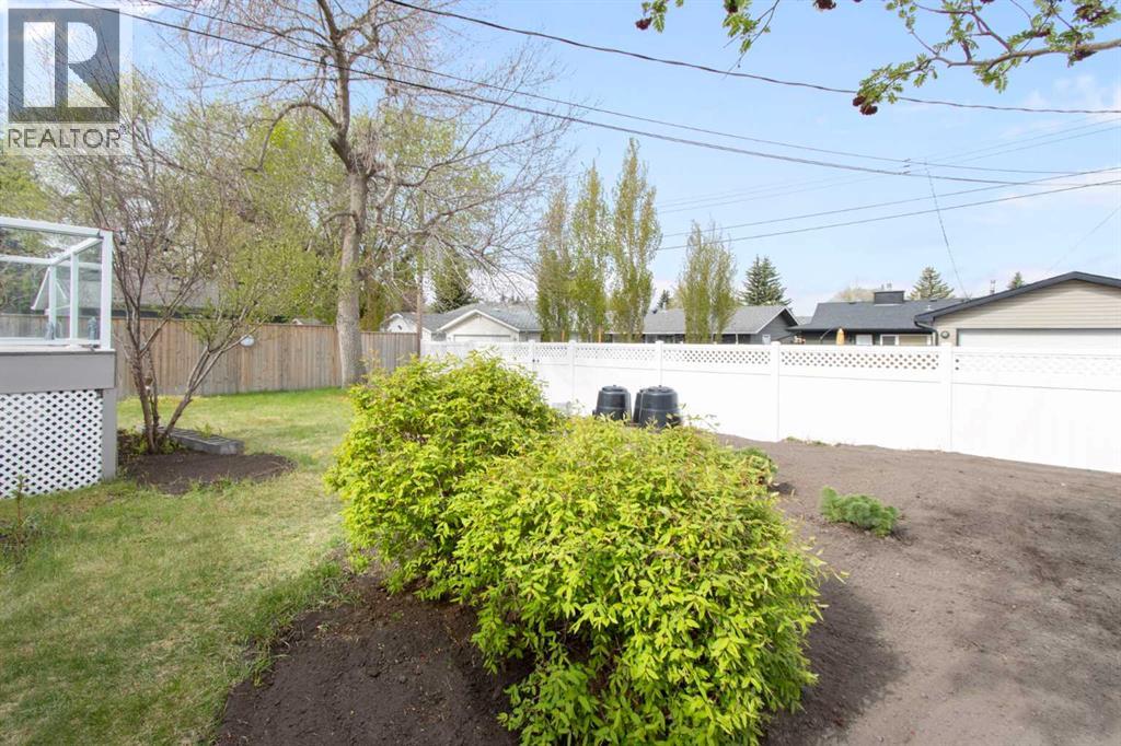 10811 Maplecrest Road SE, Calgary, Alberta  T2J 1Y1 - Photo 31 - A2312136
