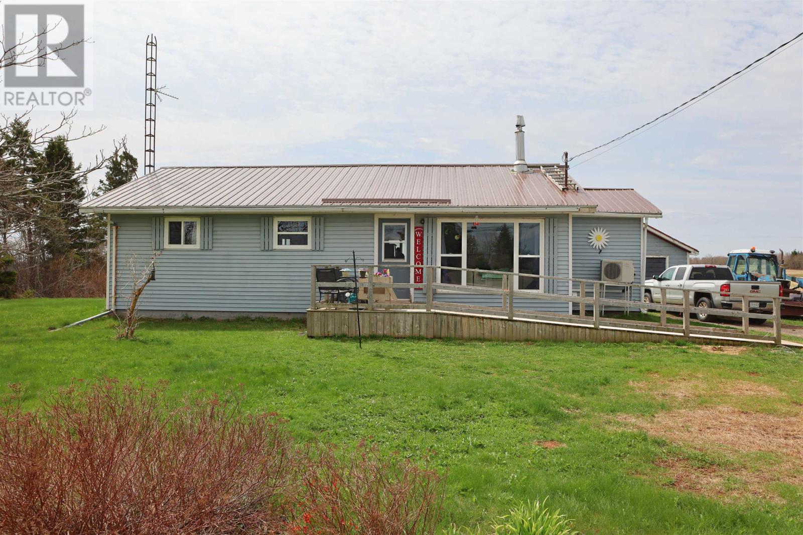 2671 Route 3, New Perth, Prince Edward Island  C0A 1G0 - Photo 2 - 202611668