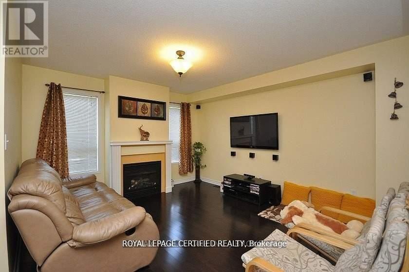 426 Orange Walk Crescent, Mississauga, Ontario  L5R 0A8 - Photo 9 - W13155862