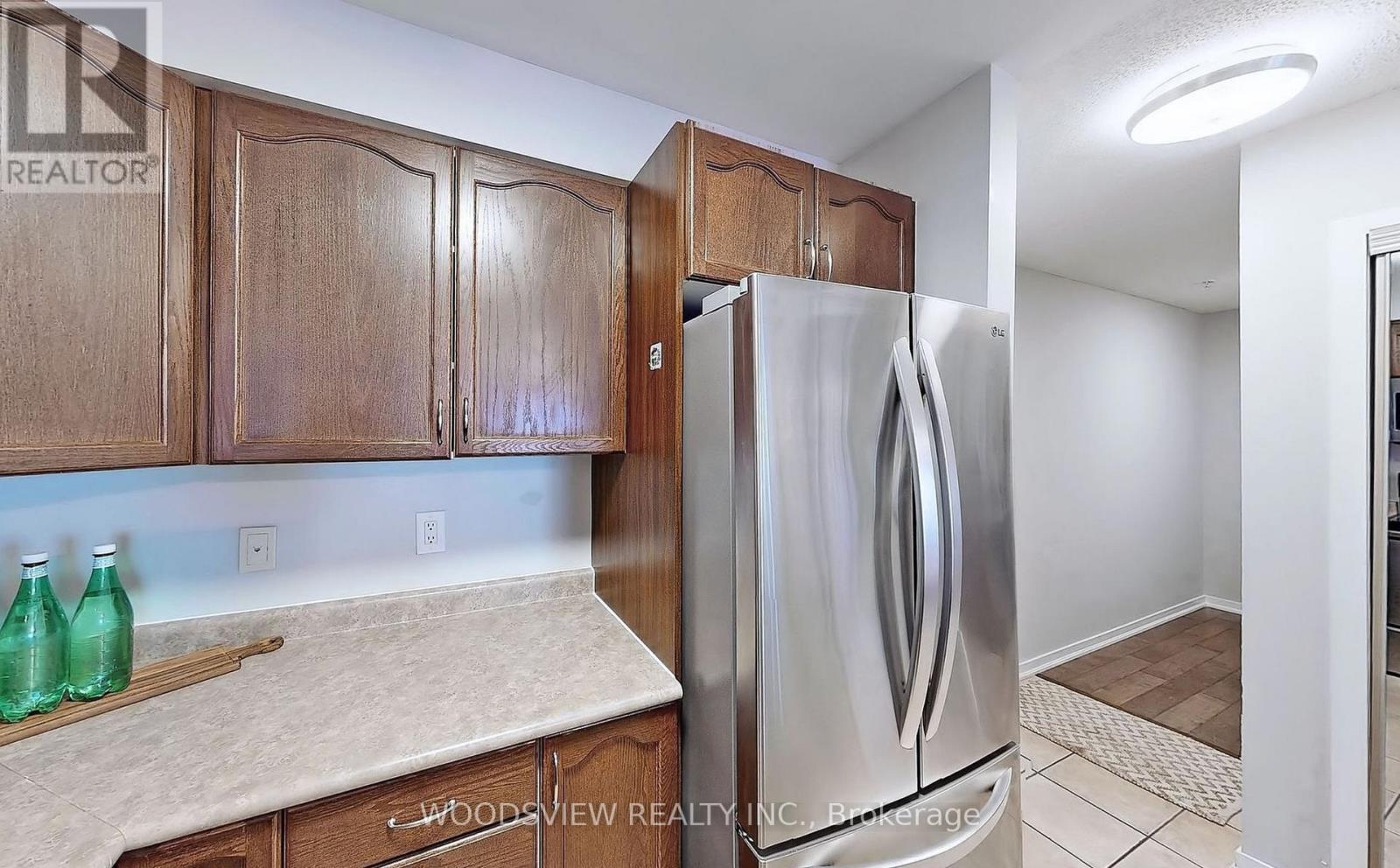 2308 - 6 Dayspring Circle, Brampton, Ontario  L6P 4A7 - Photo 4 - W13155912