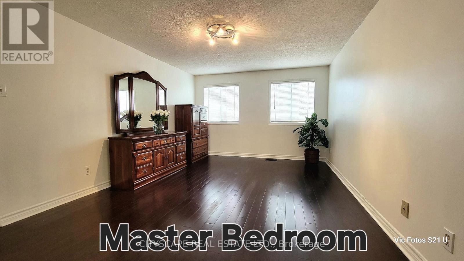 6196 Millers Grove, Mississauga, Ontario  L5N 3C8 - Photo 18 - W13156000