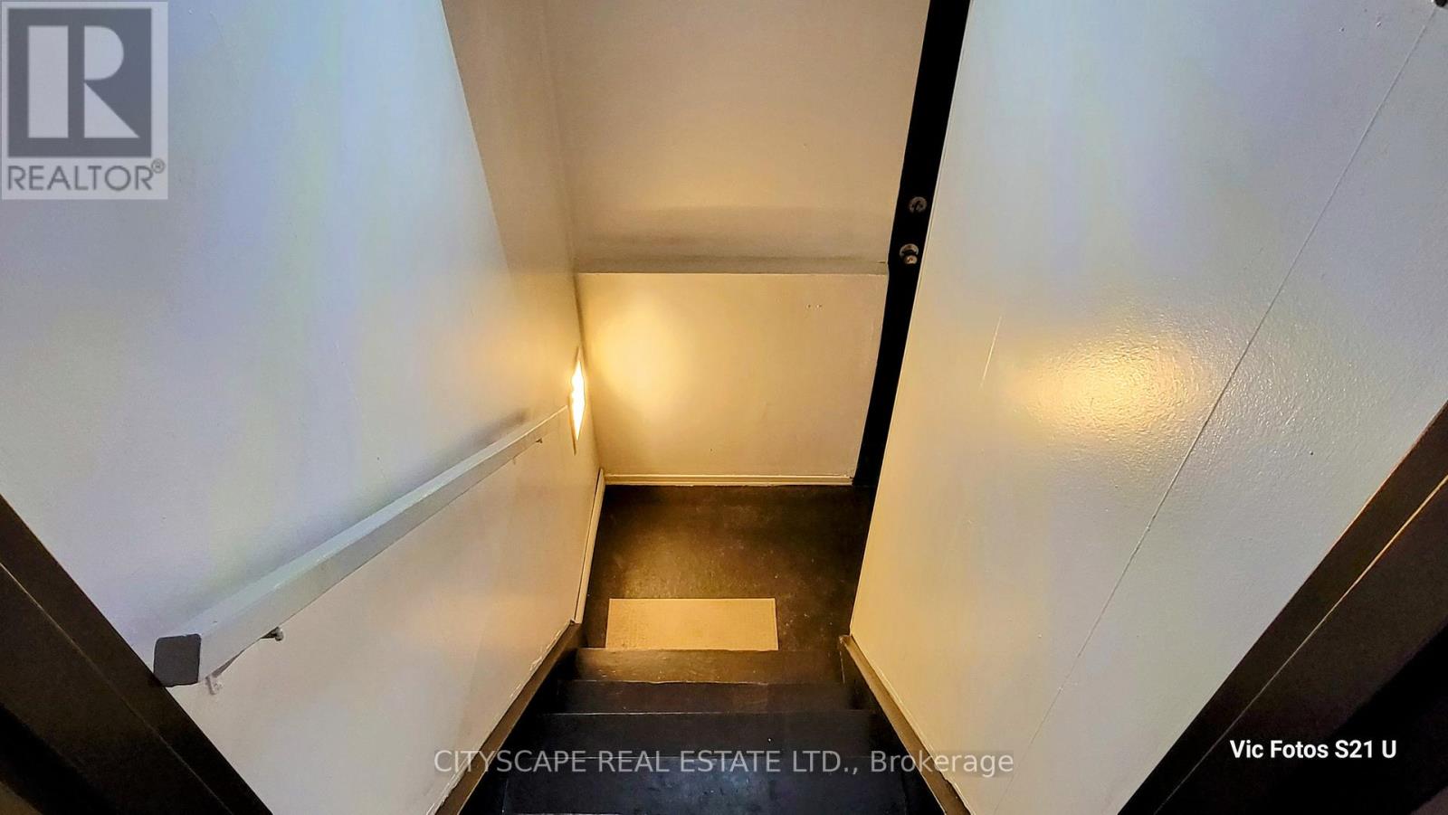 6196 Millers Grove, Mississauga, Ontario  L5N 3C8 - Photo 37 - W13156000