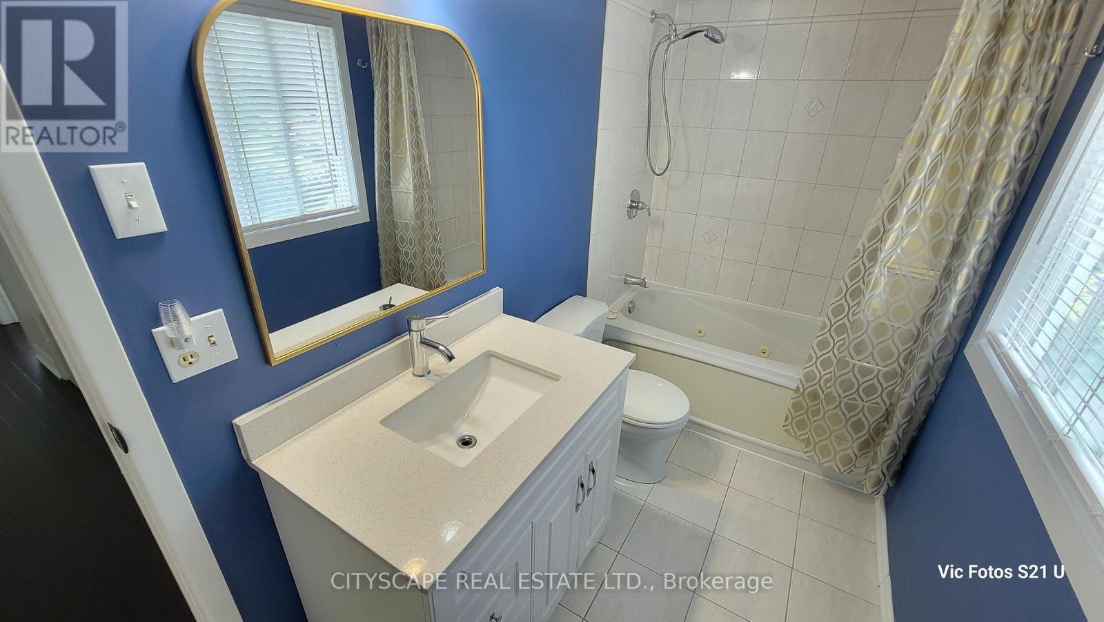 6196 Millers Grove, Mississauga, Ontario  L5N 3C8 - Photo 39 - W13156000