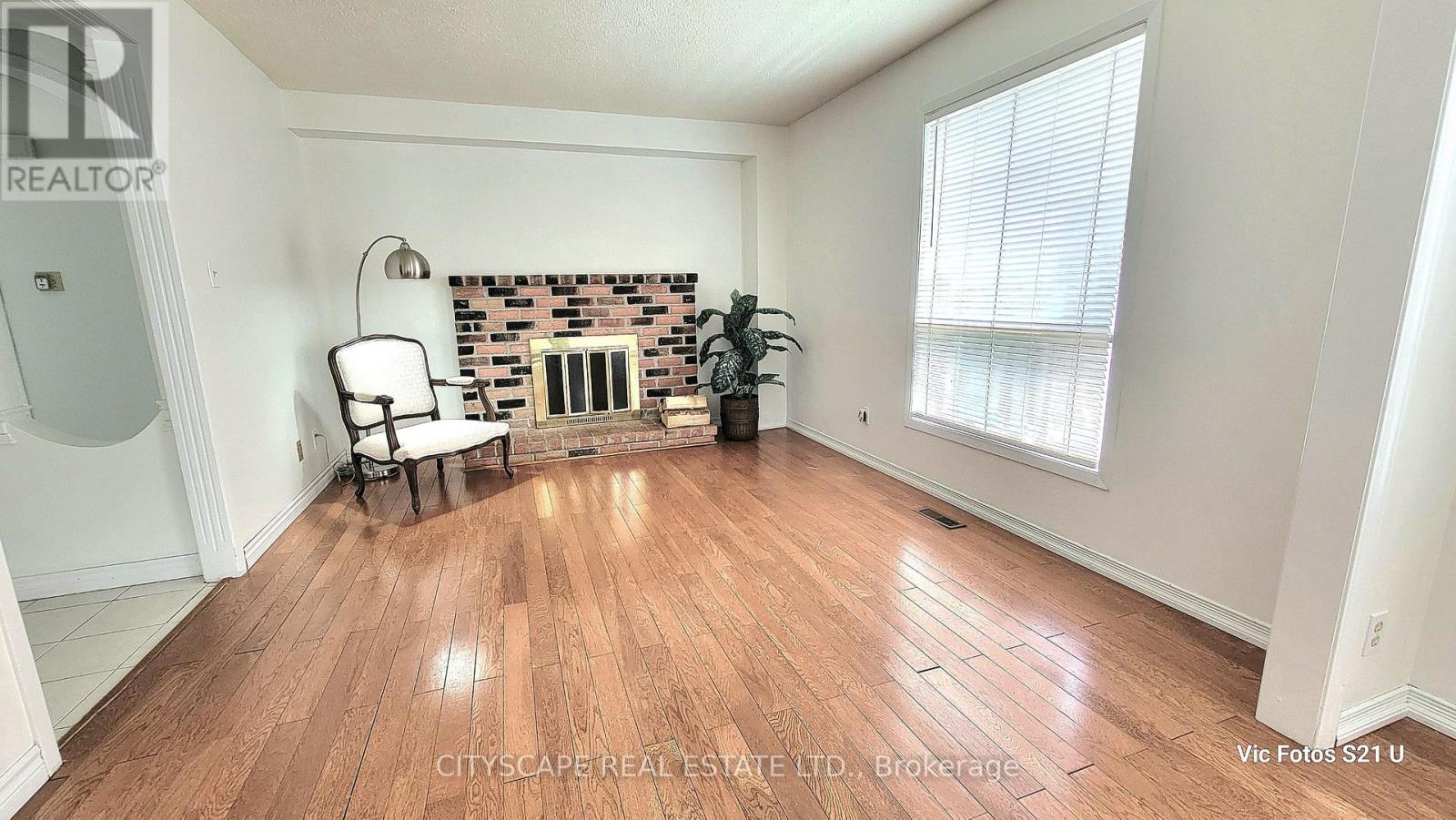 6196 Millers Grove, Mississauga, Ontario  L5N 3C8 - Photo 8 - W13156000