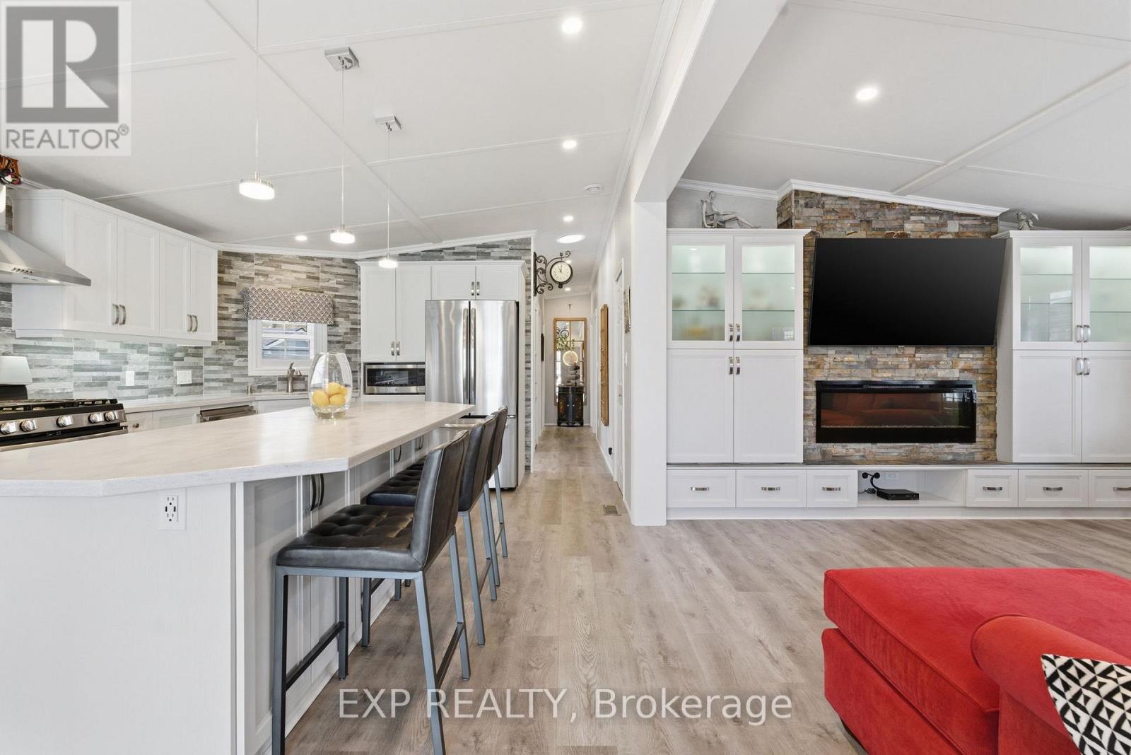 4 Ironwood - 4449 Milburough Line, Burlington, Ontario  L7P 0C5 - Photo 6 - W13156010