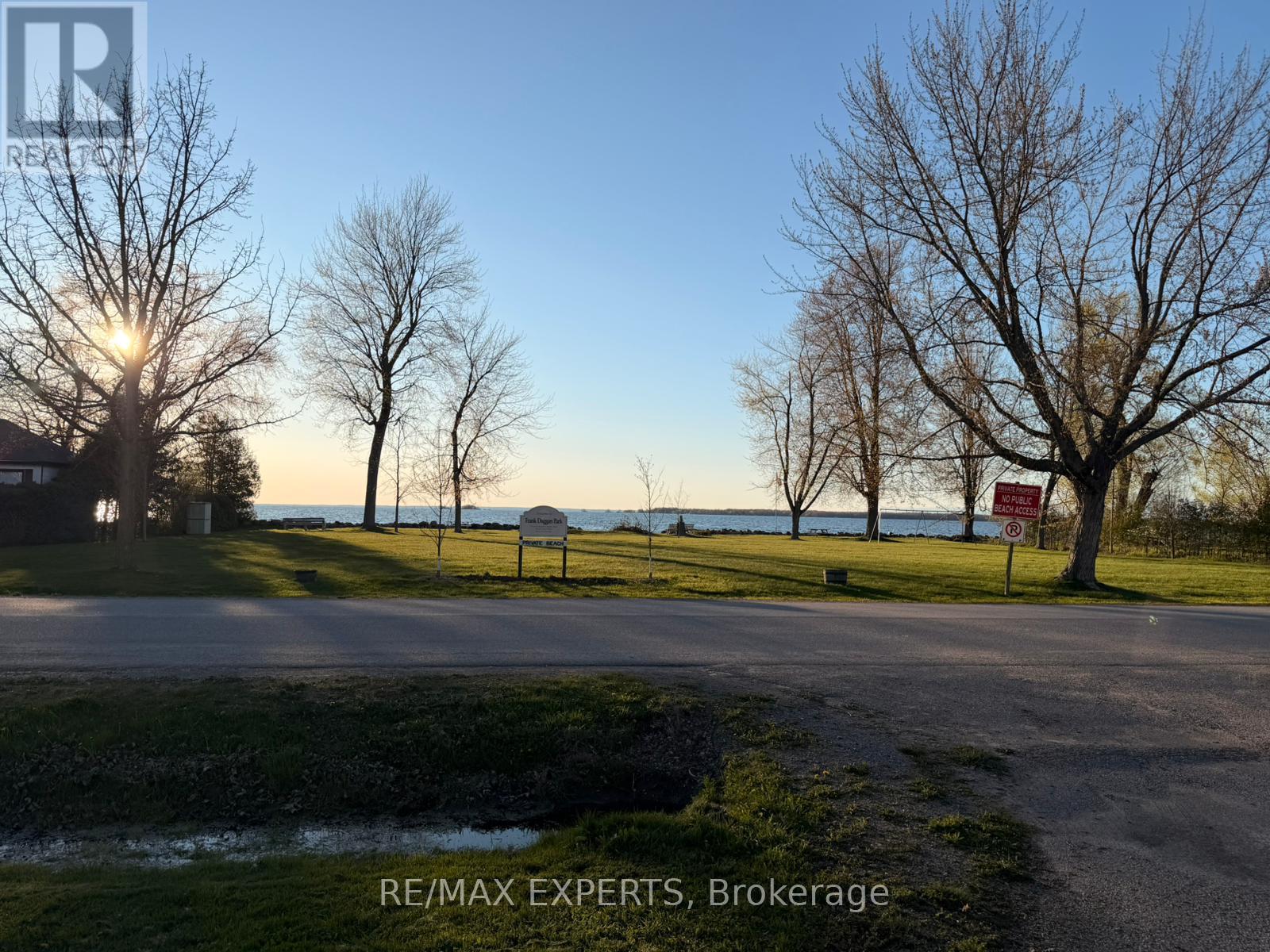 155 Woodfield Drive, Georgina, Ontario  L0E 1N0 - Photo 3 - N13155994