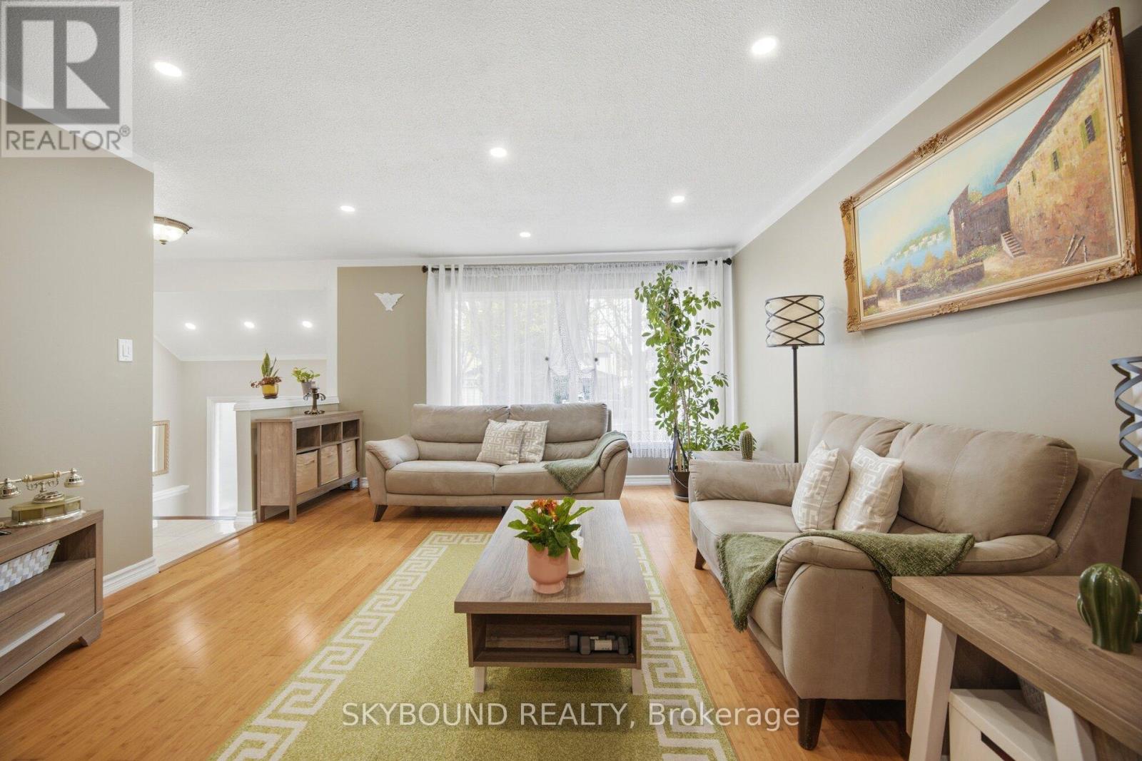 7217 Fayette Circle, Mississauga, Ontario  L5N 1Y5 - Photo 5 - W13153920