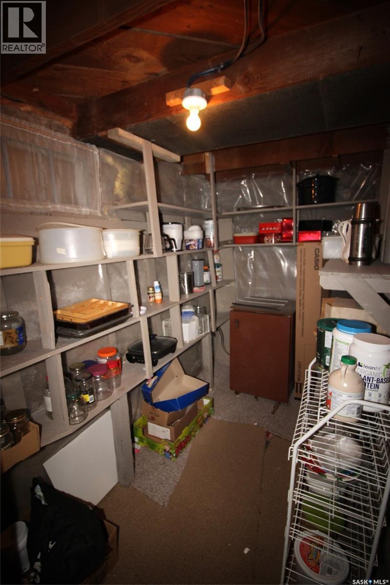 515 1st Street E, Shaunavon, Saskatchewan  S0N 2M0 - Photo 27 - SK036707