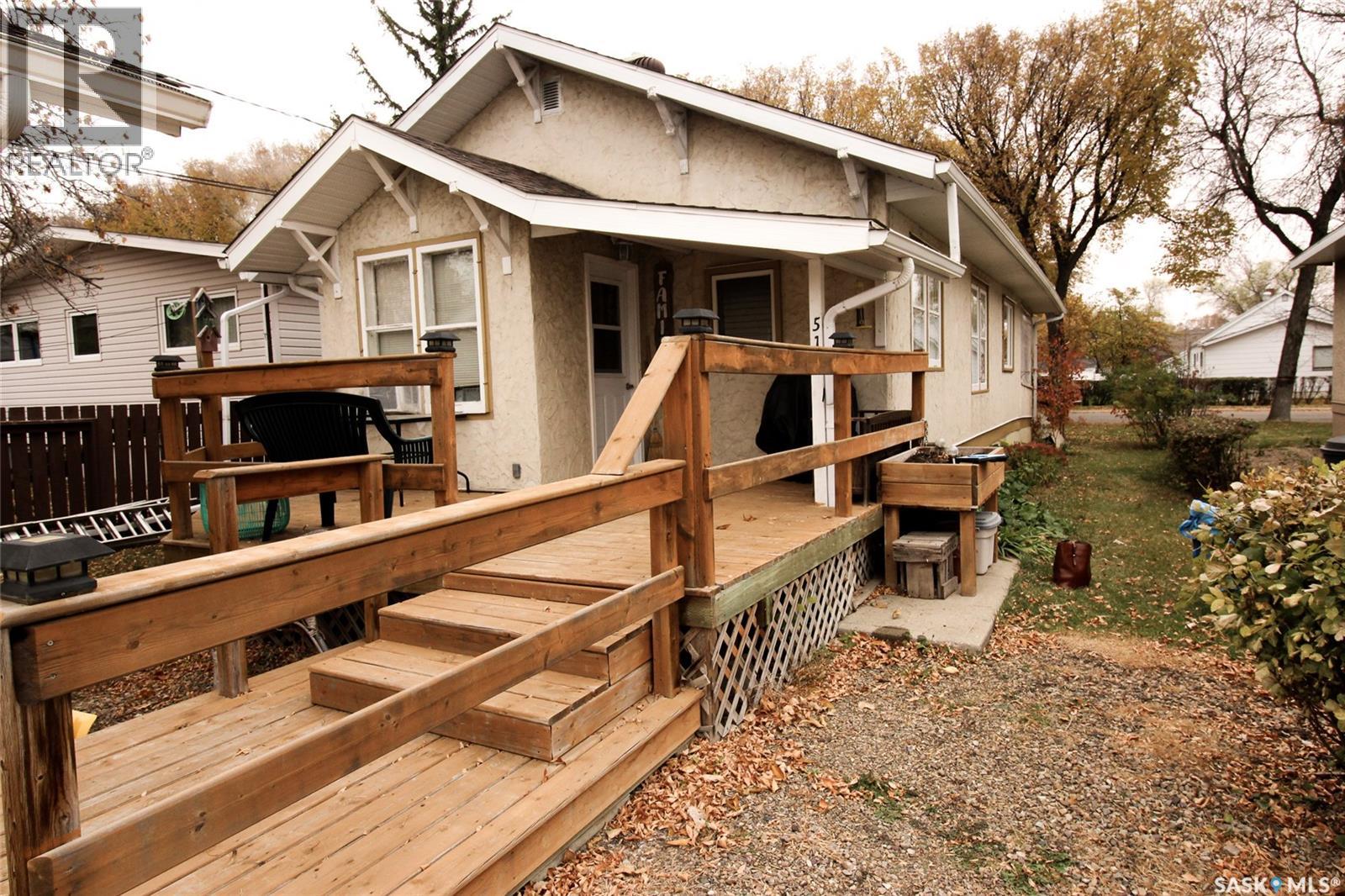 515 1st Street E, Shaunavon, Saskatchewan  S0N 2M0 - Photo 33 - SK036707
