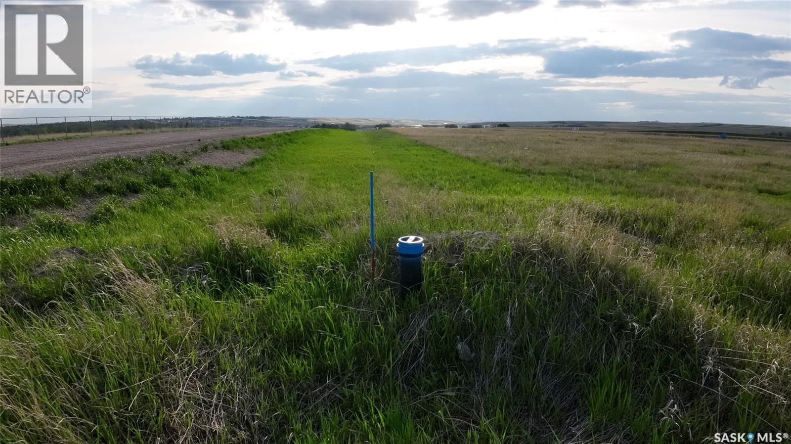 Trans Canada Highway Frontage 60 Acres, Swift Current Rm No. 137, Saskatchewan  S9H 2R2 - Photo 6 - SK036697