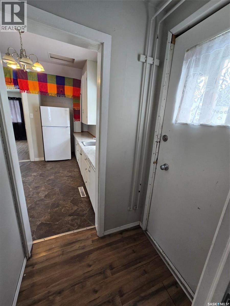 814 Southesk Street, Whitewood, Saskatchewan  S0G 5C0 - Photo 12 - SK036691