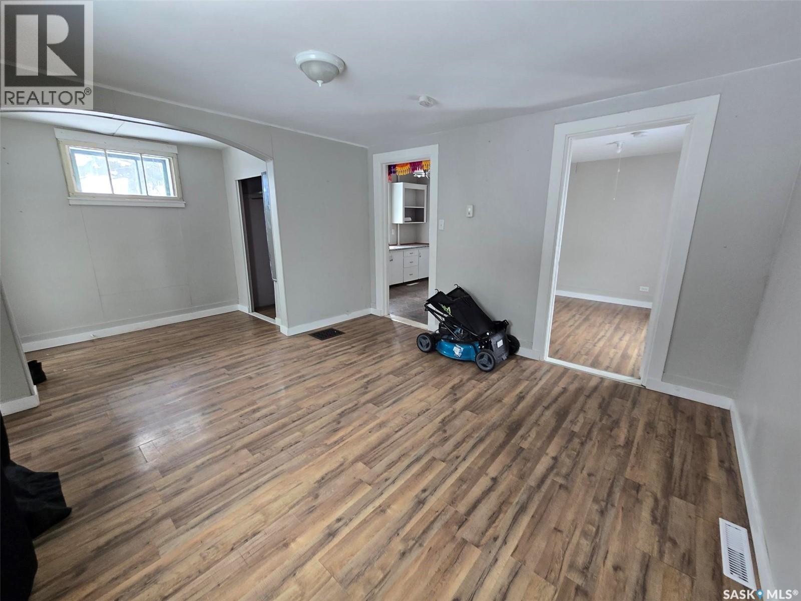 814 Southesk Street, Whitewood, Saskatchewan  S0G 5C0 - Photo 14 - SK036691