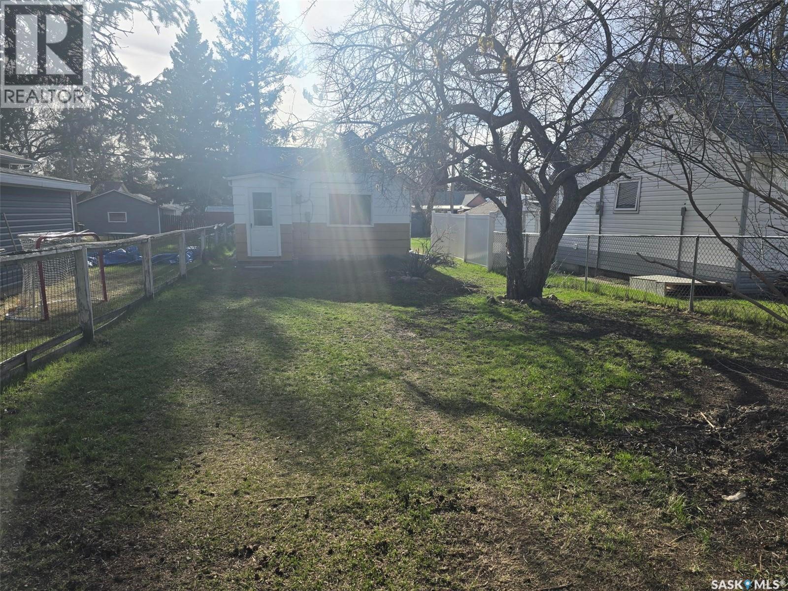 814 Southesk Street, Whitewood, Saskatchewan  S0G 5C0 - Photo 27 - SK036691