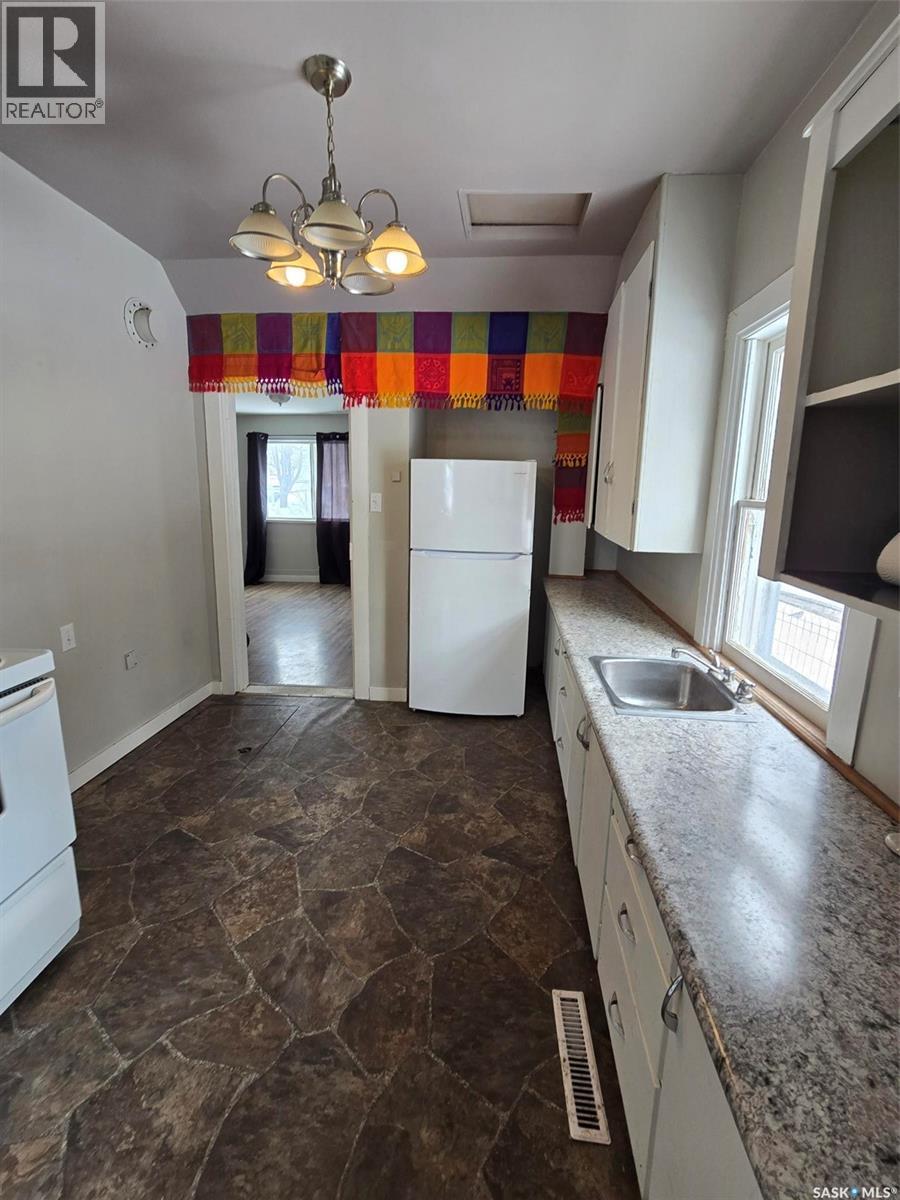 814 Southesk Street, Whitewood, Saskatchewan  S0G 5C0 - Photo 4 - SK036691