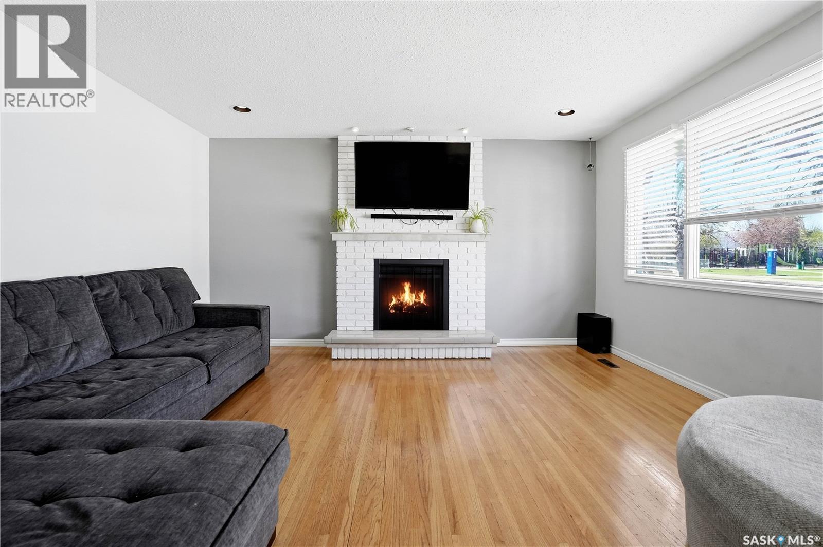 55 Donahue Avenue, Regina, Saskatchewan  S4R 3Y7 - Photo 3 - SK036679