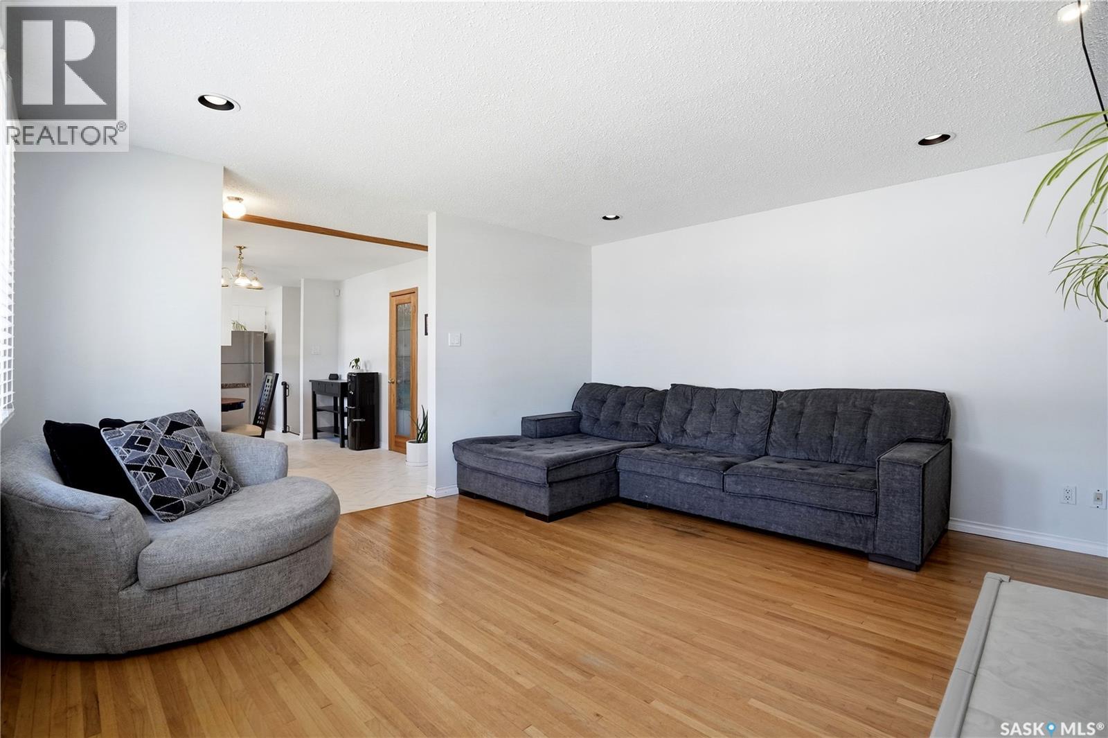 55 Donahue Avenue, Regina, Saskatchewan  S4R 3Y7 - Photo 6 - SK036679