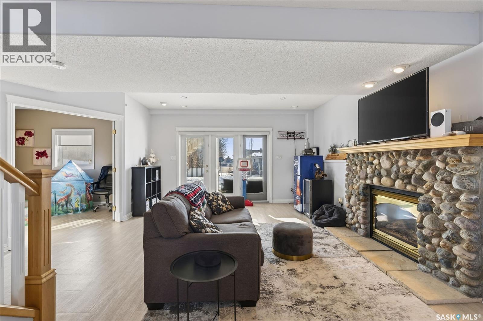 39 Mcknight Drive, Prince Albert, Saskatchewan  S6V 7Z7 - Photo 30 - SK036598
