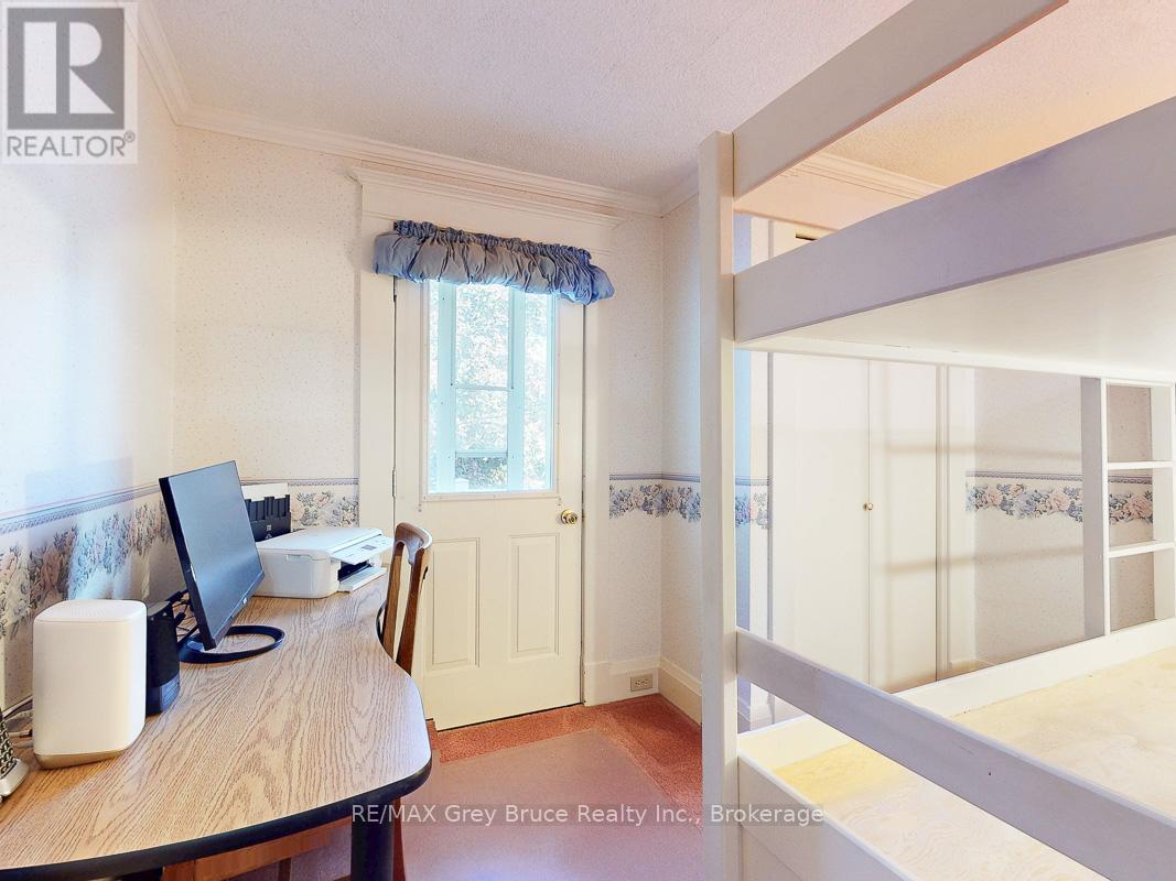 714 4th Avenue E, Owen Sound, Ontario  N4K 2N6 - Photo 31 - X12831822