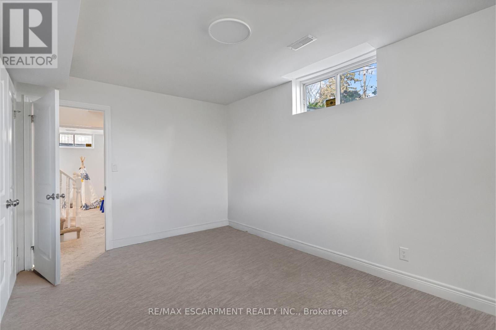168 Carlton Street, St. Catharines, Ontario  L2R 1S2 - Photo 28 - X13155838