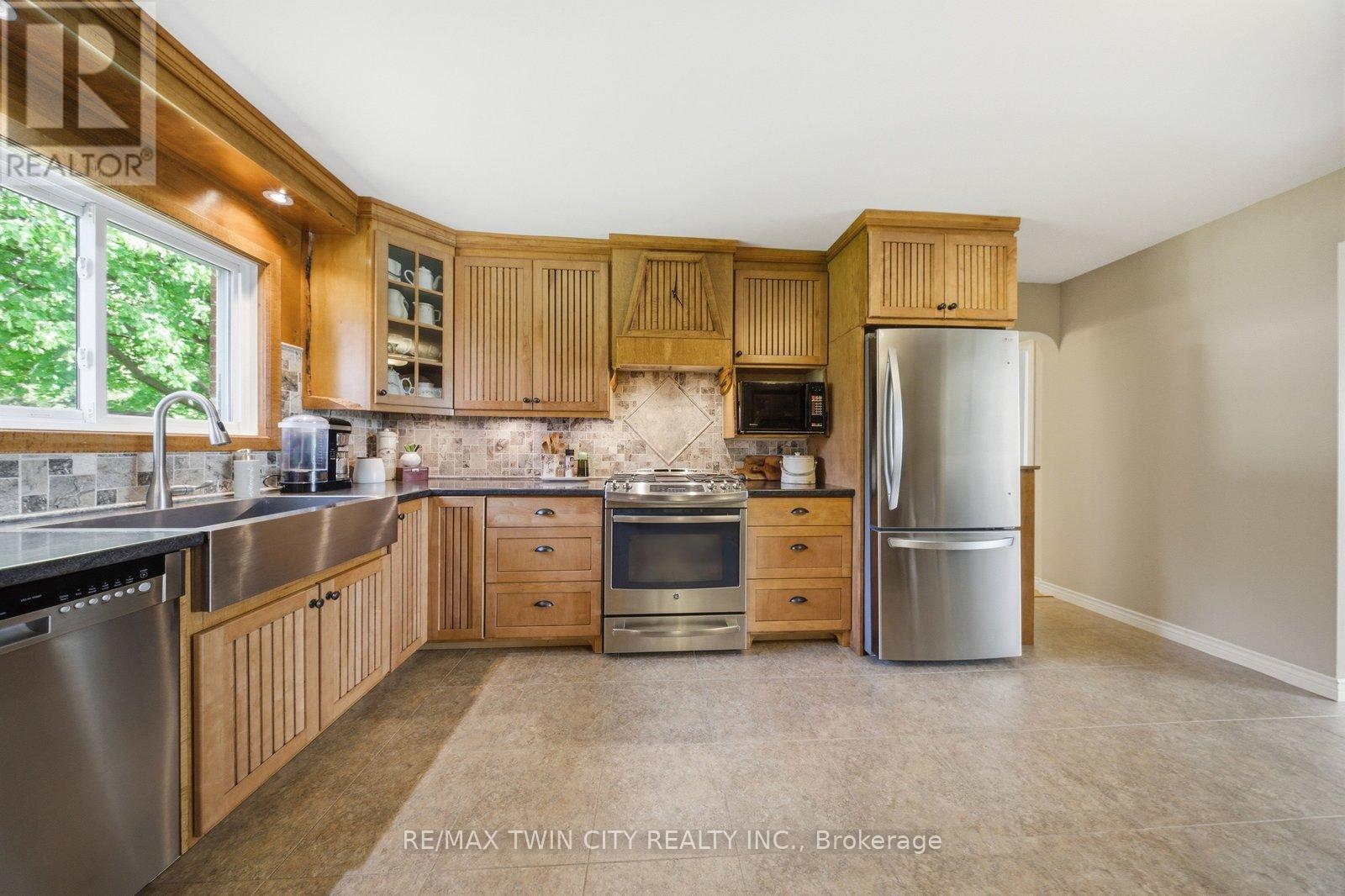 1451 Windham Centre Road, Norfolk, Ontario  N0E 2A0 - Photo 11 - X13156028