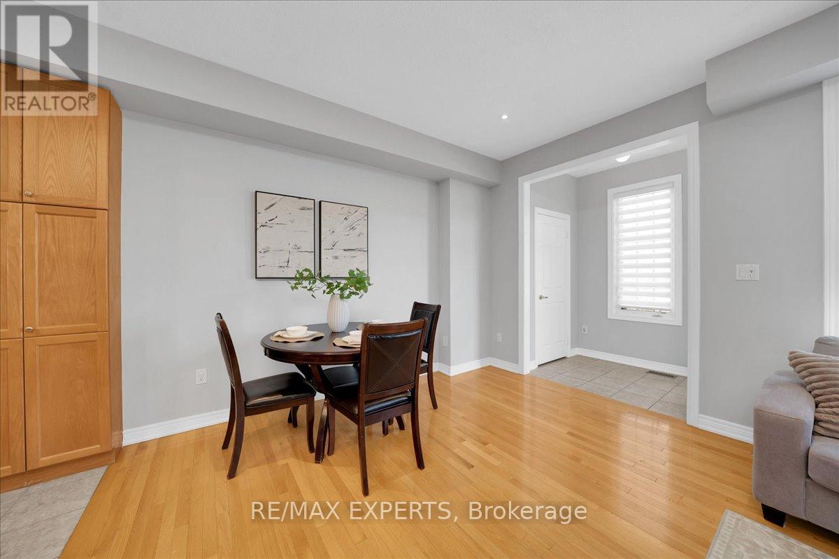10534 Victoria Square Boulevard, Markham, Ontario  L6C 0A3 - Photo 18 - N13154972