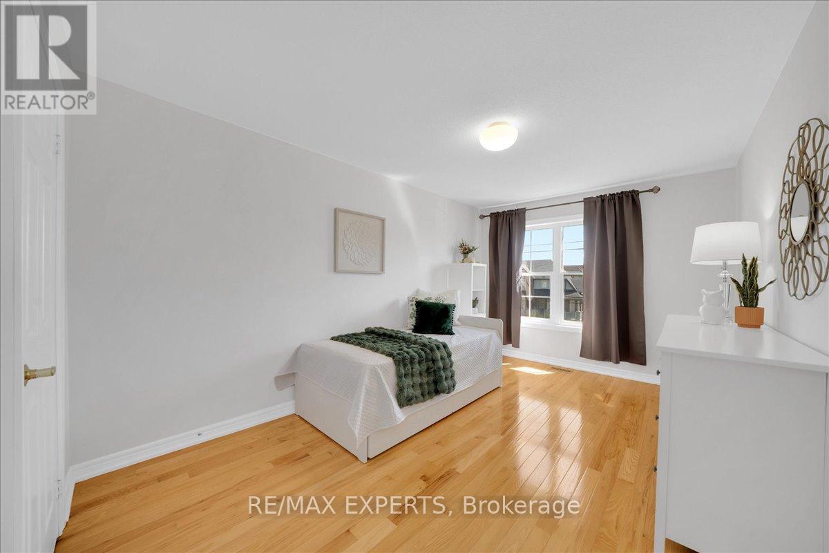 10534 Victoria Square Boulevard, Markham, Ontario  L6C 0A3 - Photo 30 - N13154972