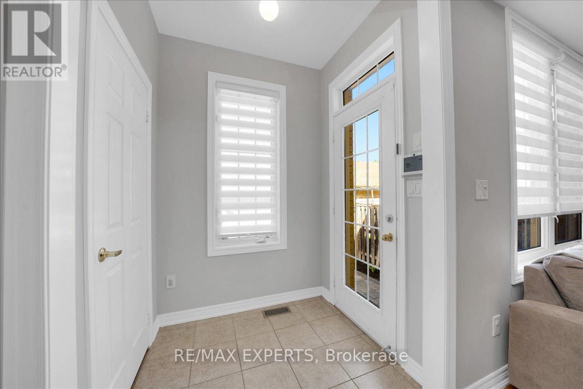 10534 Victoria Square Boulevard, Markham, Ontario  L6C 0A3 - Photo 22 - N13154972