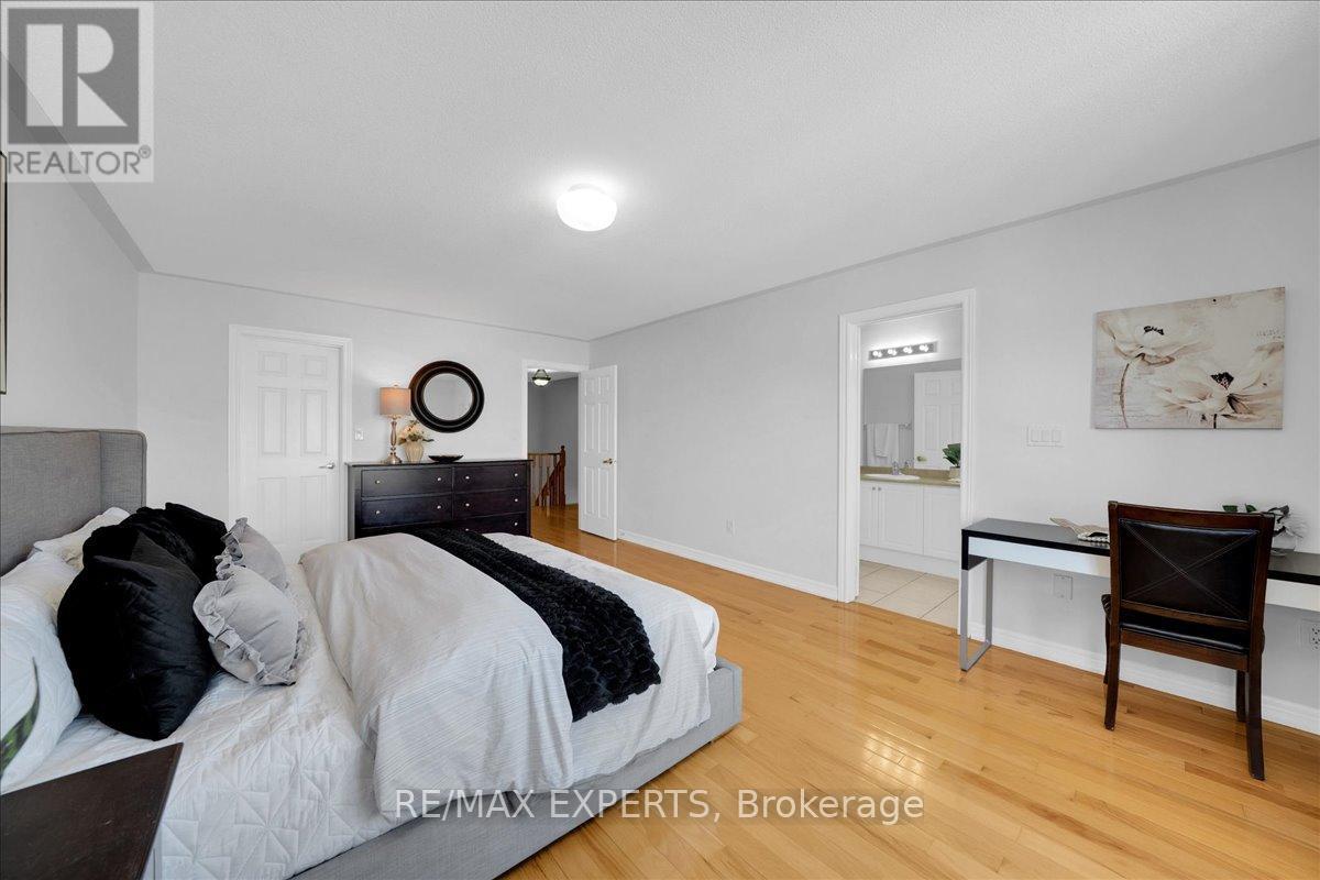 10534 Victoria Square Boulevard, Markham, Ontario  L6C 0A3 - Photo 26 - N13154972