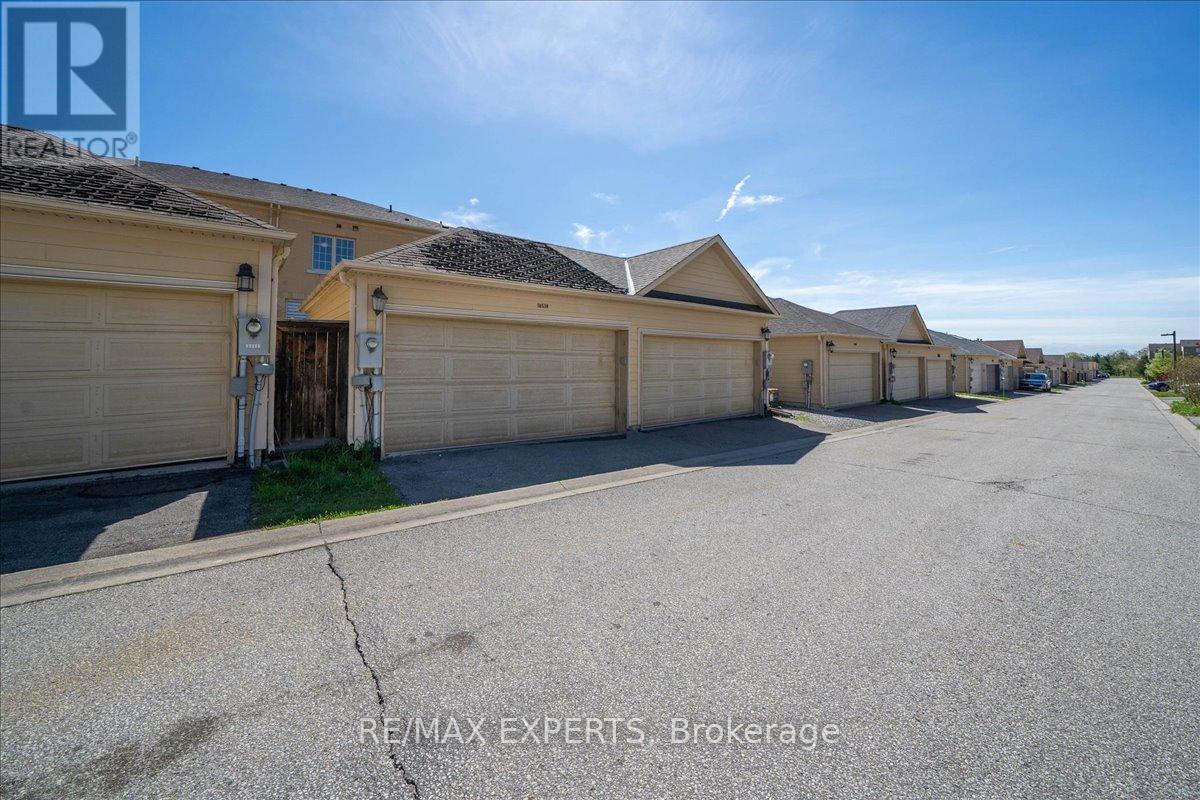 10534 Victoria Square Boulevard, Markham, Ontario  L6C 0A3 - Photo 38 - N13154972