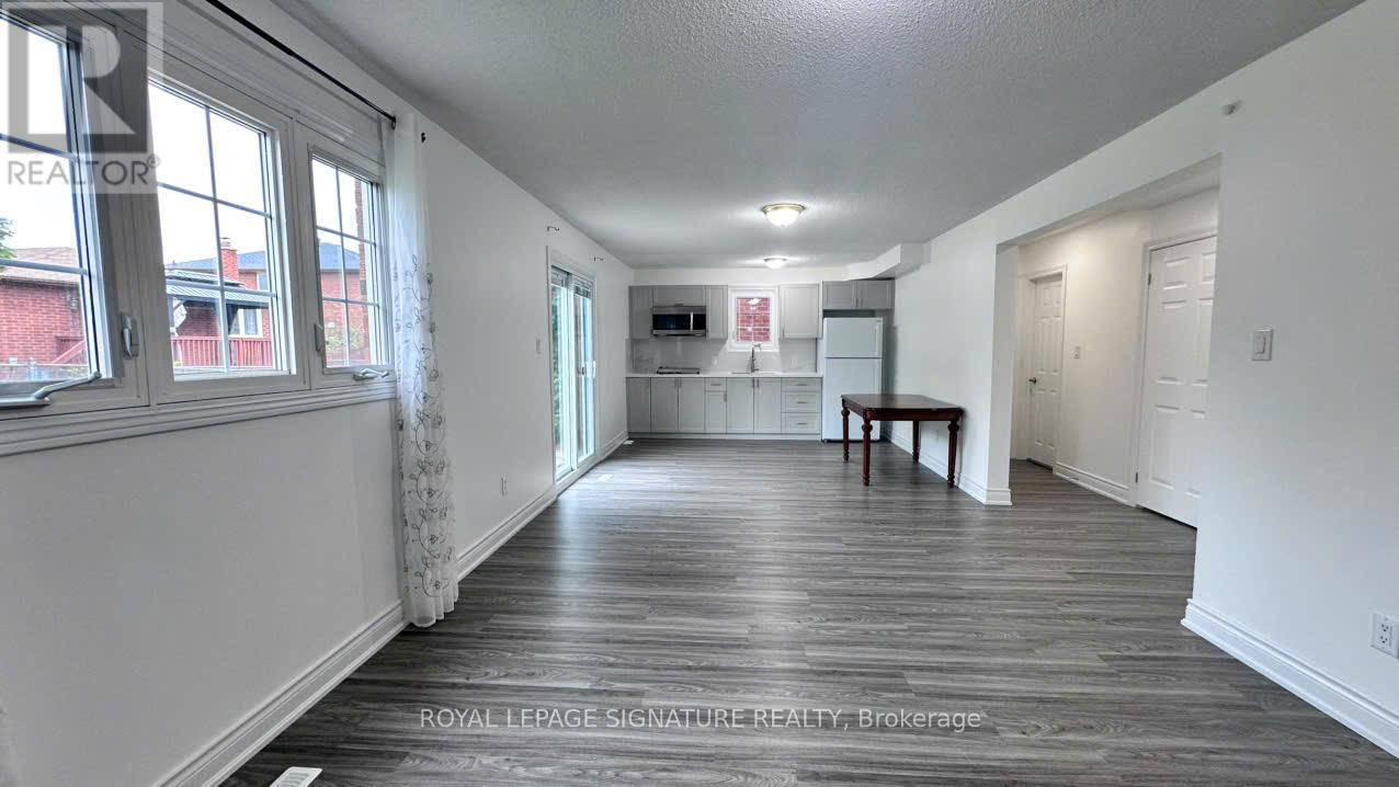 Walkout Basement 3 - 3137 Sunnyhill Drive, Mississauga, Ontario  L4X 2K5 - Photo 3 - W13153716
