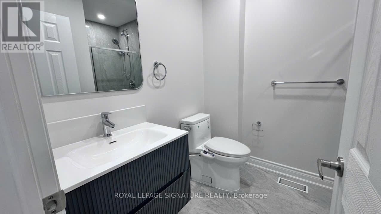 Walkout Basement 3 - 3137 Sunnyhill Drive, Mississauga, Ontario  L4X 2K5 - Photo 9 - W13153716