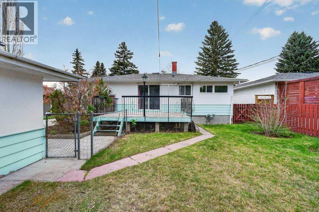 83 Ferncliff Crescent SE, Calgary, Alberta  T2H 0V5 - Photo 3 - A2313357