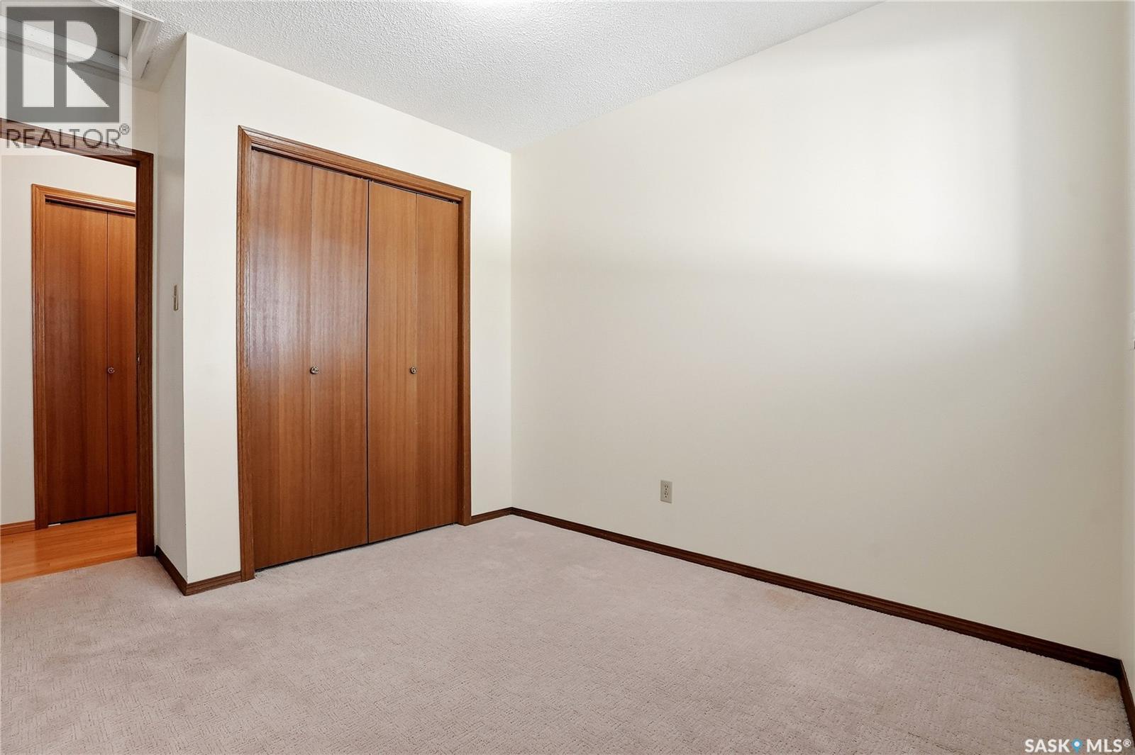 227 Flavelle Crescent, Saskatoon, Saskatchewan  S7L 6L1 - Photo 32 - SK036561