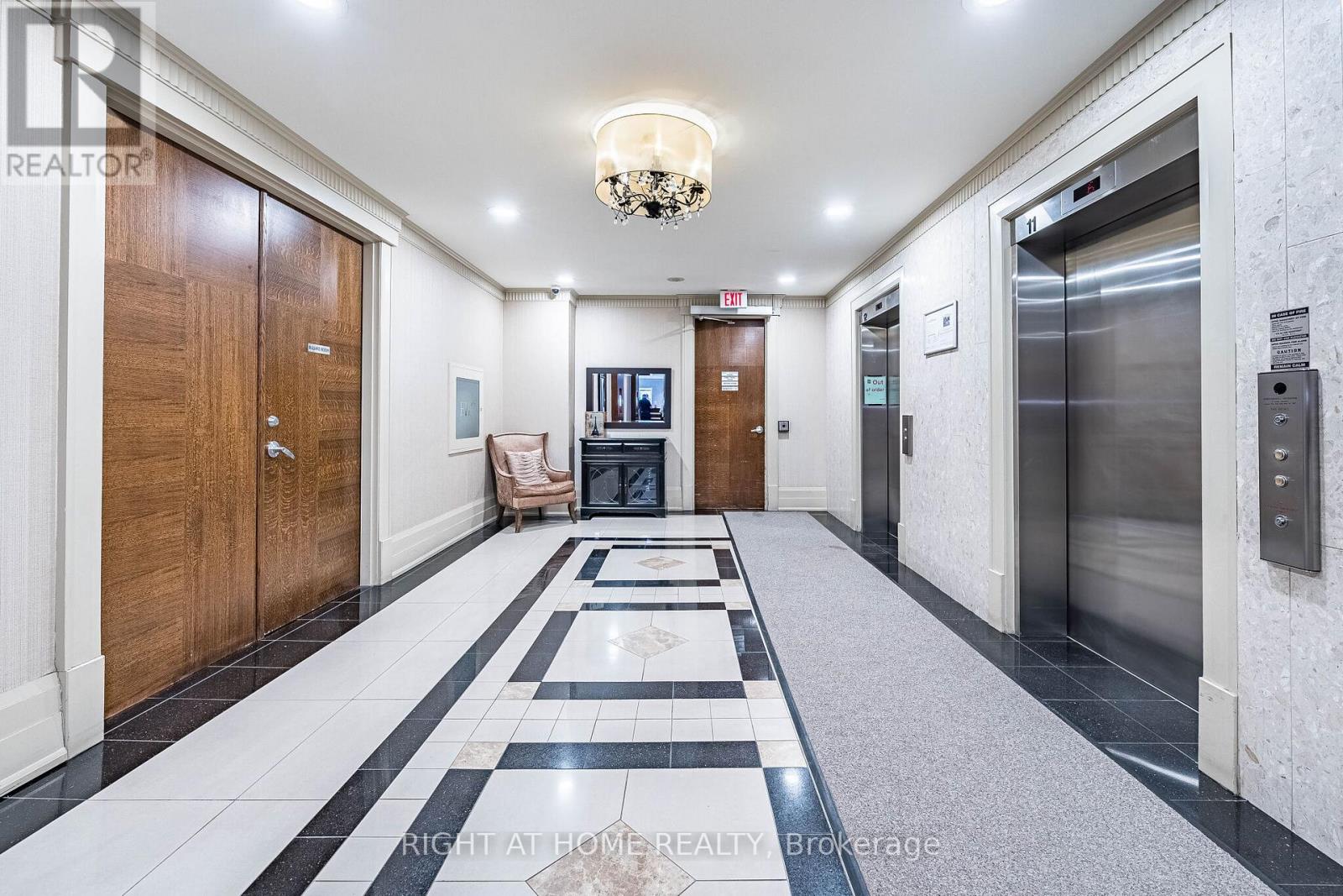 512 - 2 Rean Drive, Toronto, Ontario  M2K 3B8 - Photo 5 - C13153736
